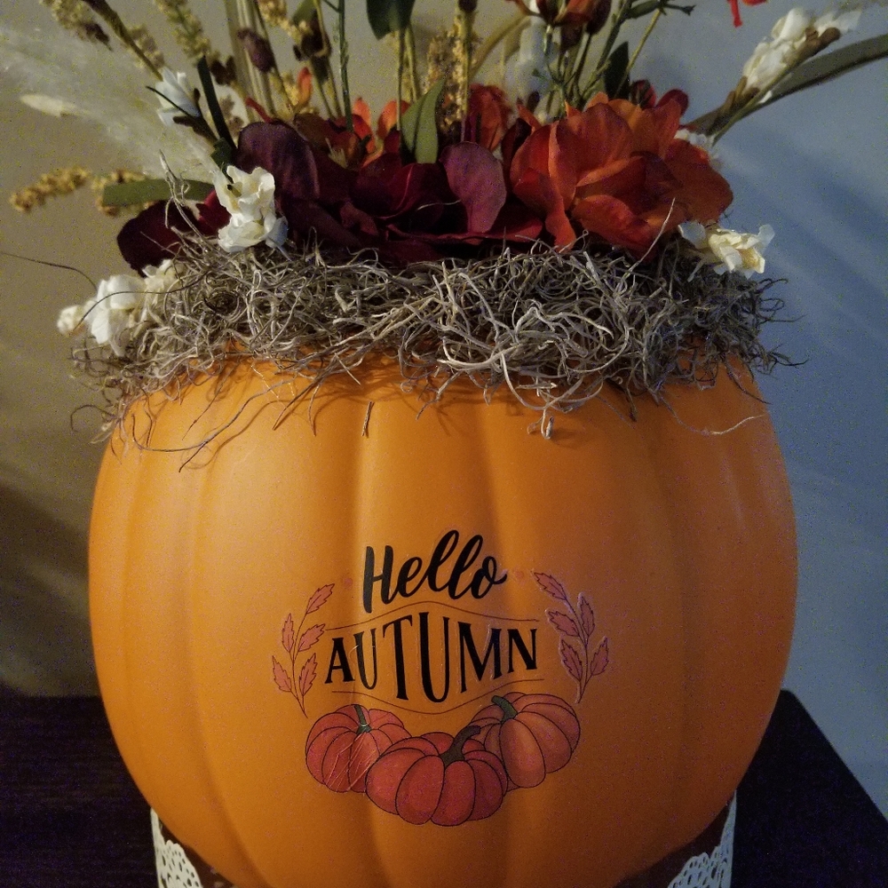 Flower Arrangement Fall Pumpkin